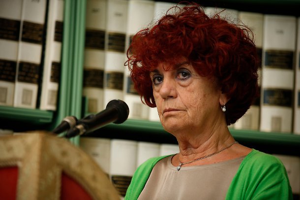 Povera scuola italiana
